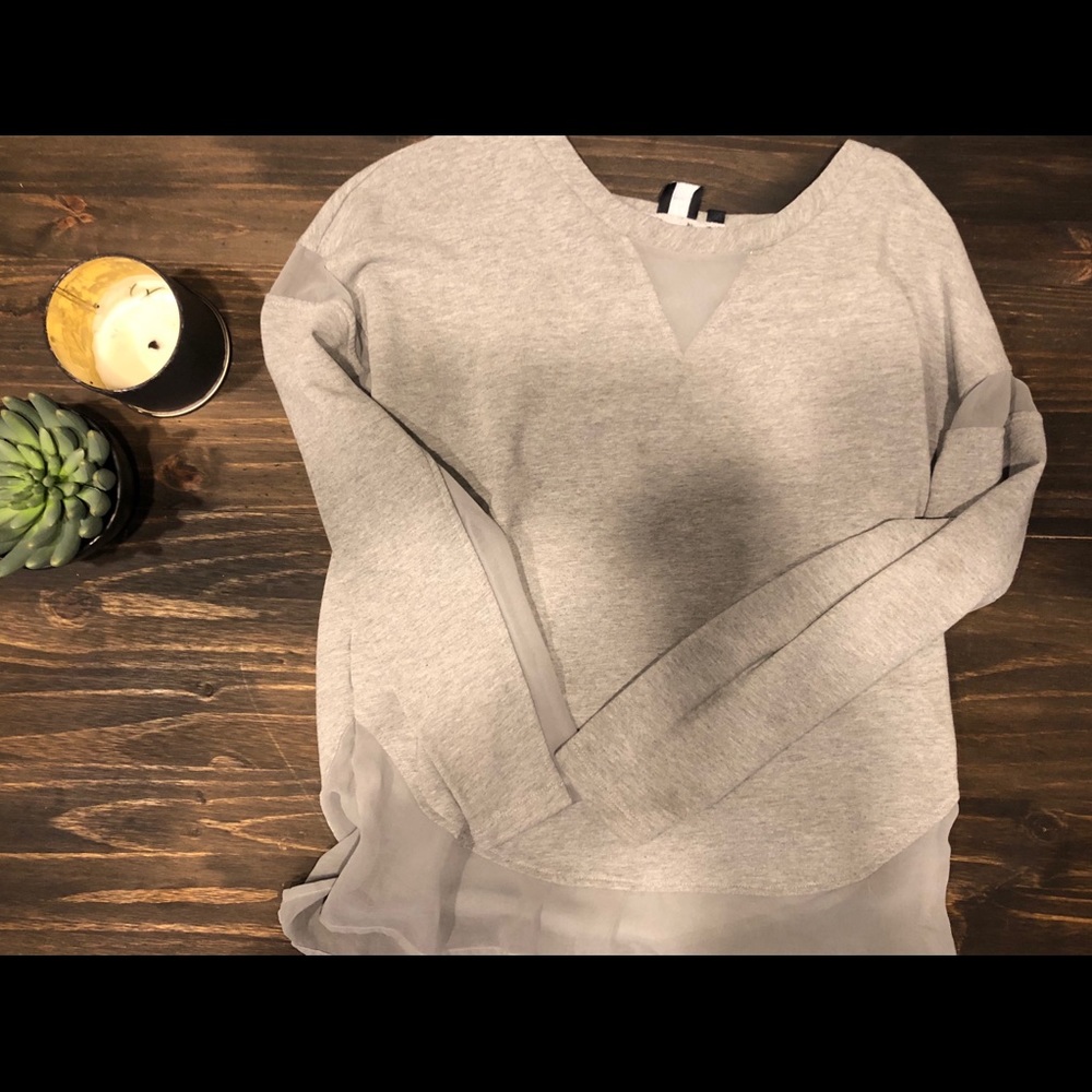 Gray pullover sweatshirt with “silk” detail